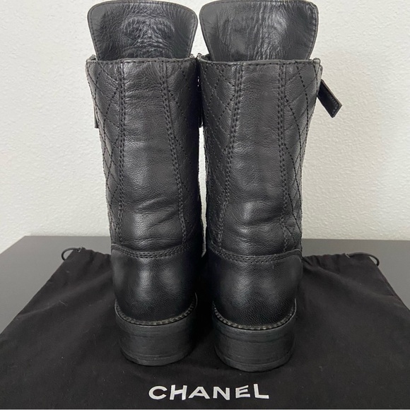 Chanel Black Leather Interlocking CC logo Combat Moto Boots Lace Up Size zip - Picture 3 of 16